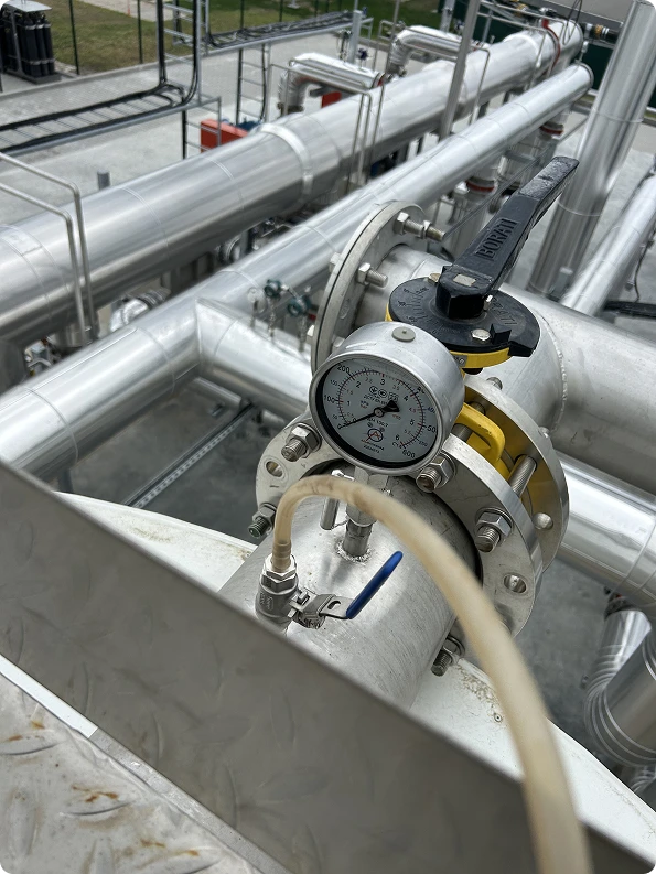 Industrial CO₂ distribution systems